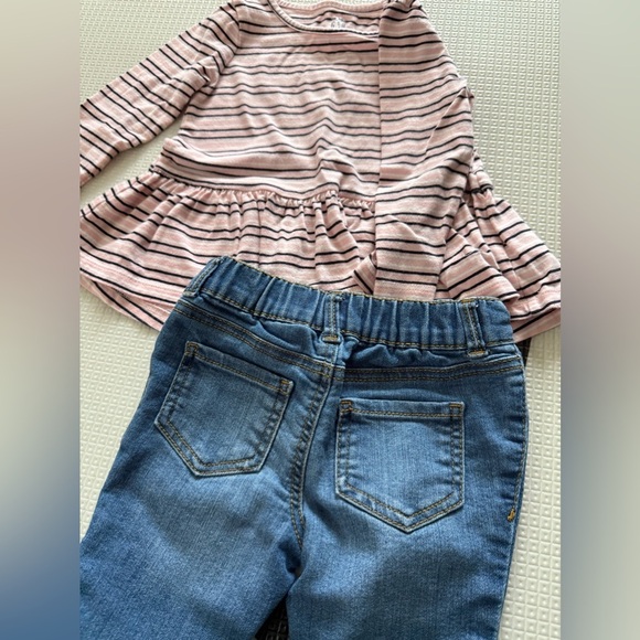 Gap|Baby girl cute outfit,jeans & stripe long sleeve tunic top•••Closet staples - Picture 4 of 6